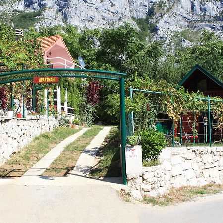 Holiday Village Ostrog Nikšić Exteriör bild