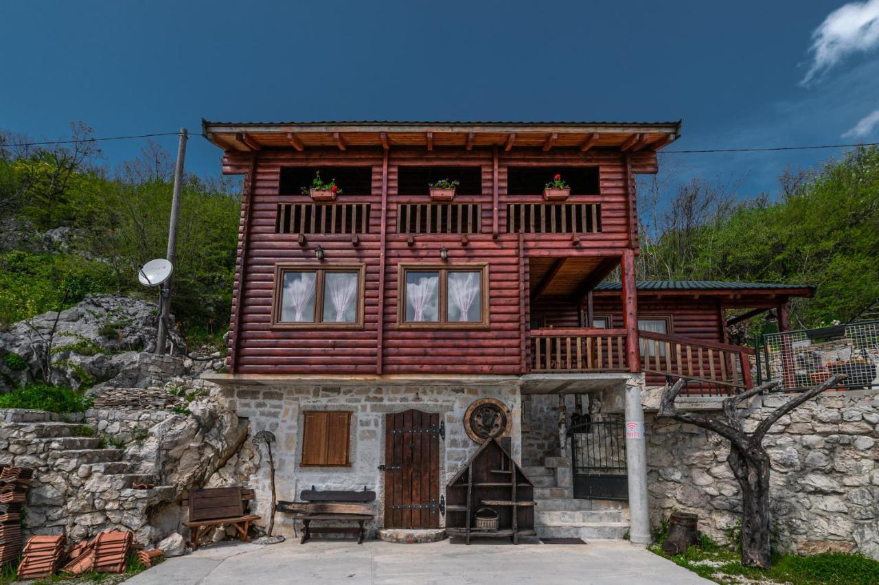 Holiday Village Ostrog Nikšić Exteriör bild